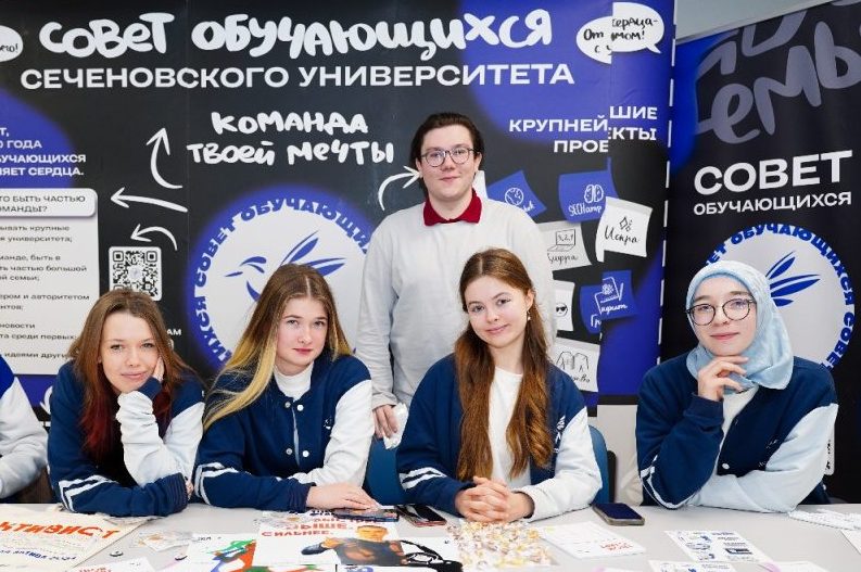 Life of Students from the UAE in Russia: Study, Living, and Adaptation