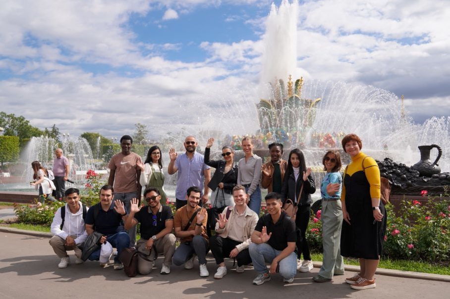 ما مدى أمان موسكو للطلاب الدوليين من الإمارات العربية المتحدة؟